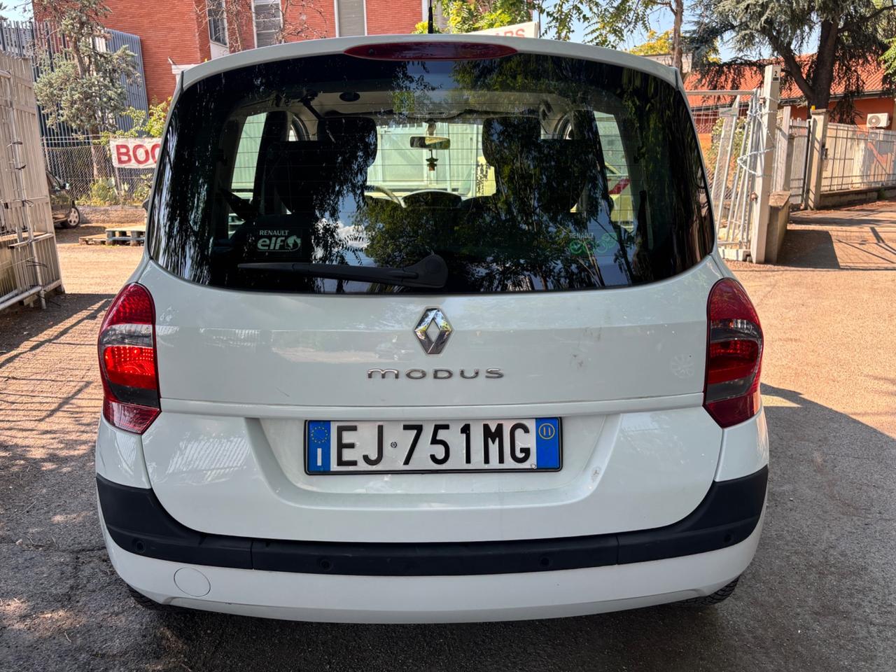 Renault Modus Grand 1.2 16V Live