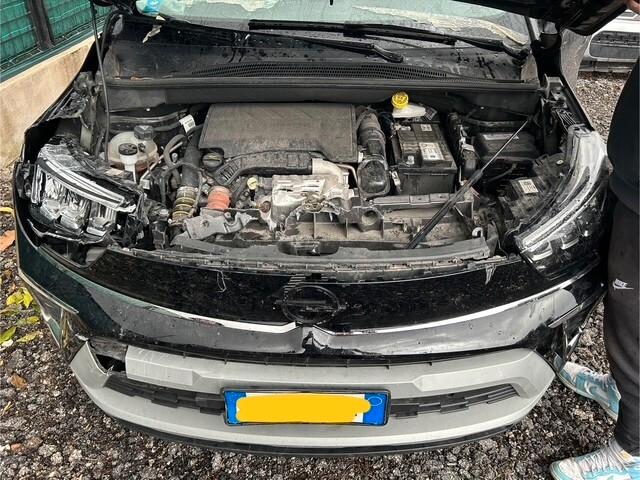 Opel Crossland 1.2 Turbo 12V 110 CV Start&Stop Ultimate incidentata sinistrata