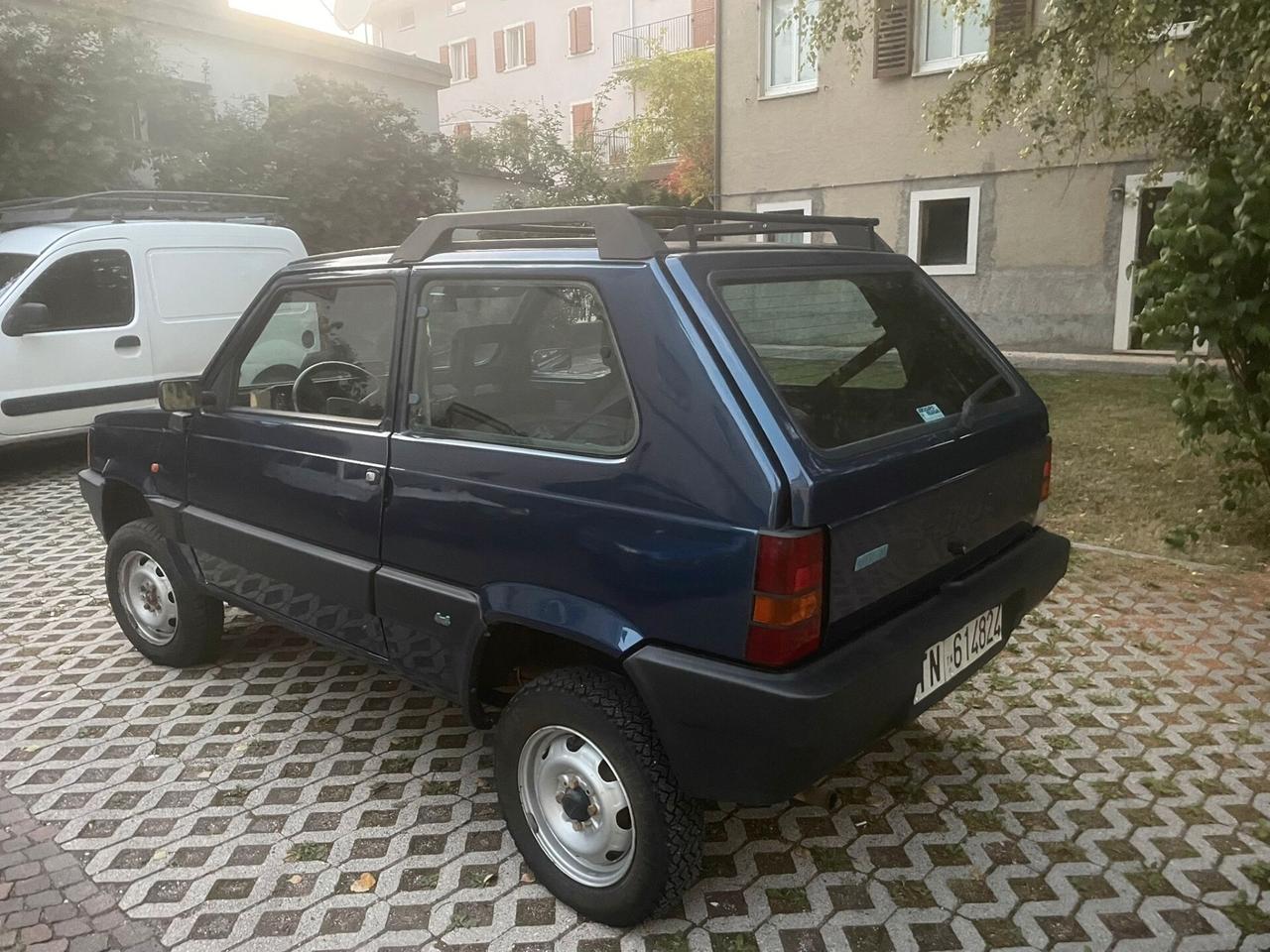 FIAT PANDA 1100i.e. 4x4 COUNTRY CLUB