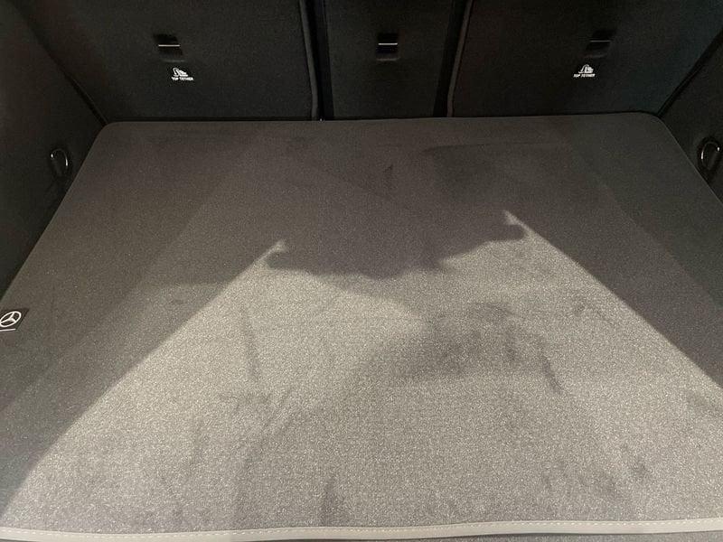 Mercedes-Benz EQA 300 Progressive Advanced 4matic