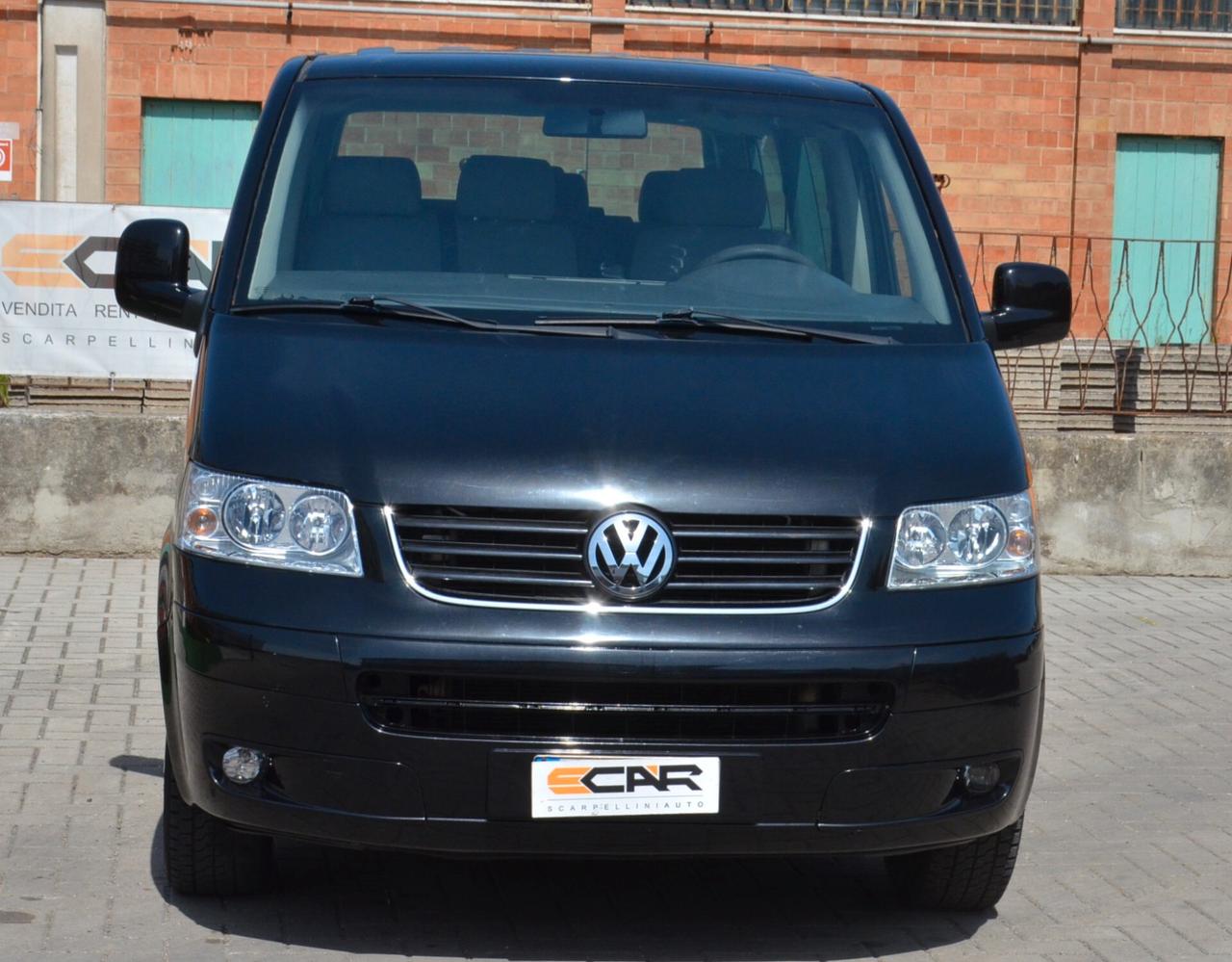 Volkswagen Transporter 2.5 TDI/130CV CARAVELLE AUTOMATICO 9 POSTI