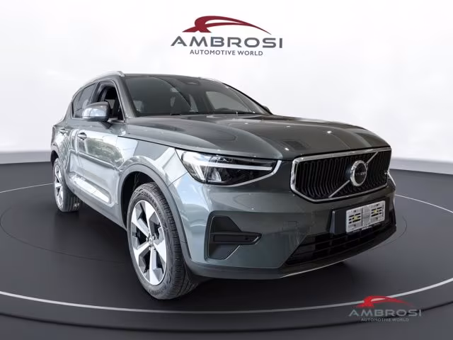 VOLVO XC40 B3 Mild hybrid Benzina Plus Dark