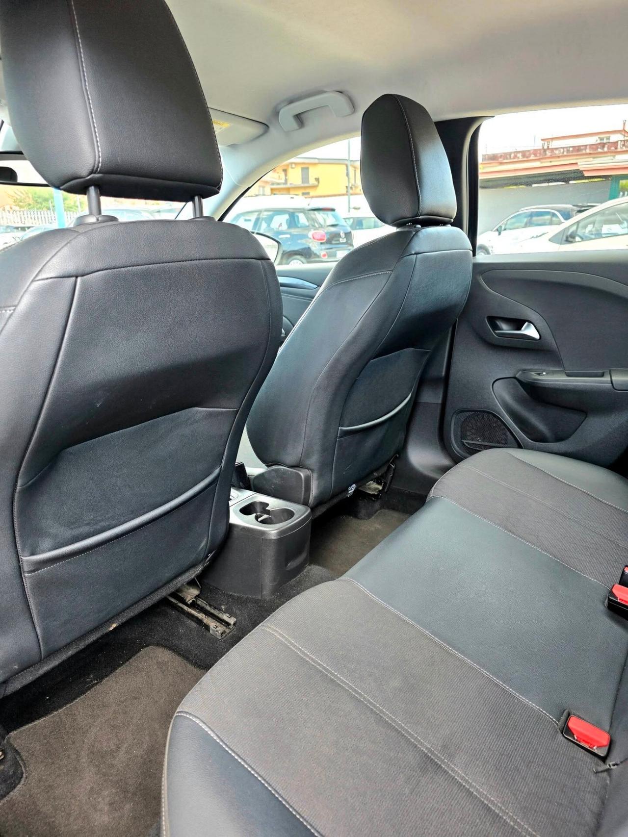 Opel Corsa 1.2 bz 101 CV Elegance con 49.000 Chilometri