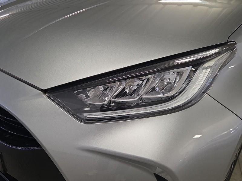 Toyota Yaris 4ª serie 1.5 Hybrid 5 porte Trend