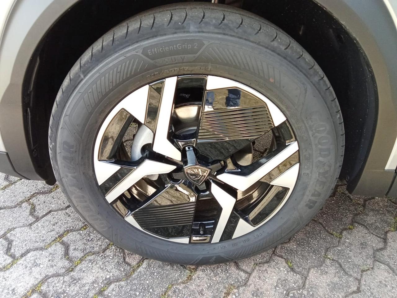Peugeot 2008 PureTech 100 S&S Allure