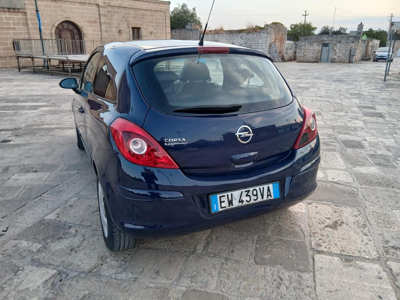 Opel Corsa 1.2 85CV 3 porte GPL-TECH Edition