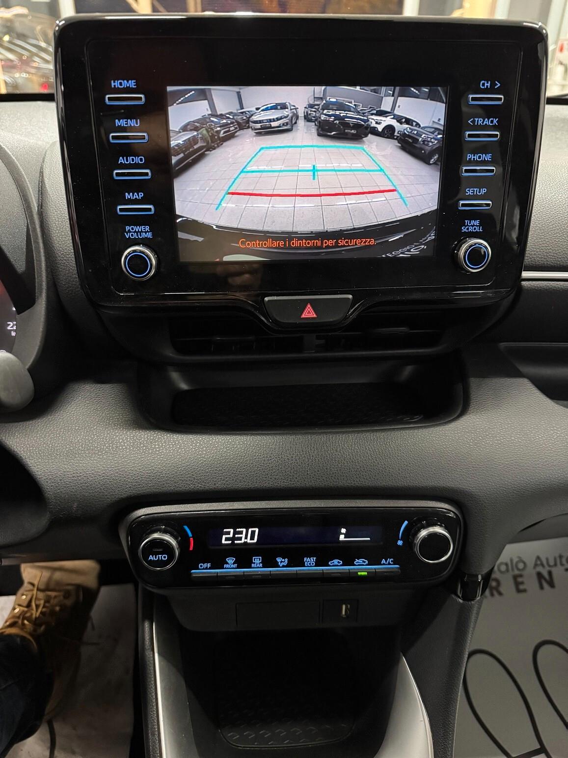 Yaris 1.5 Hybrid Business TELECAMERA PRONTA CONSEGNA