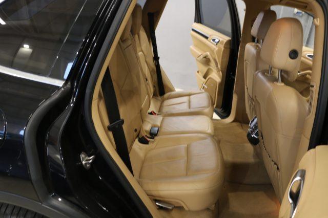 PORSCHE Cayenne 3.0 Diesel "" TETTO PANORAMICO / SERVICE PORSCHE""