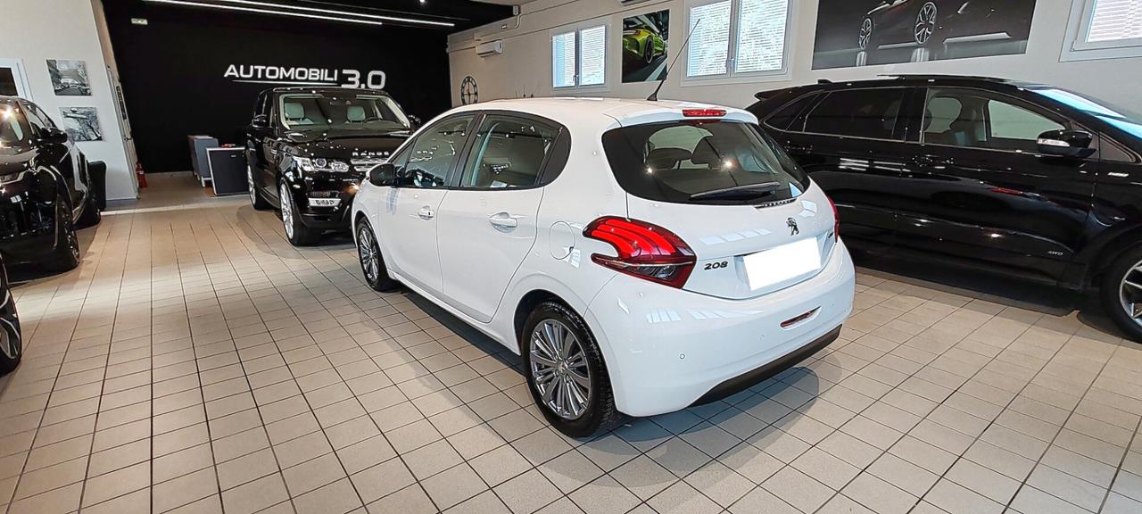 Peugeot 208 PureTech 82 5 porte Allure