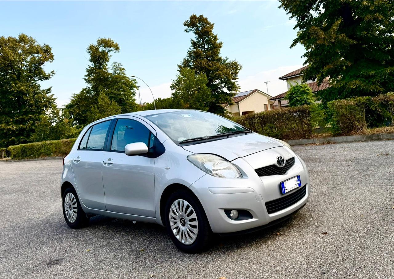 Toyota Auris 1.3 5 porte Active