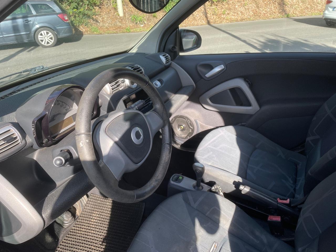 Smart ForTwo 1000 52 kW MHD coupé passion