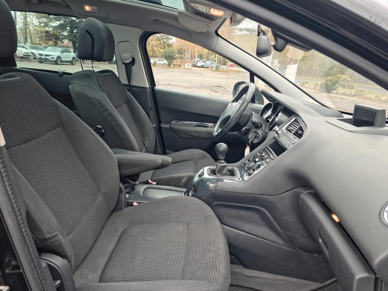 Peugeot 5008 1.6 HDi 115CV Allure 2013 E5B 7Posti Manuale NEO