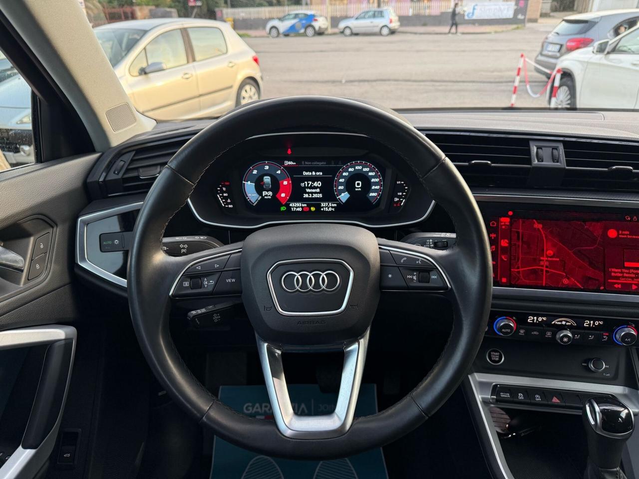 Audi Q3 35 TDI KM.59.000!