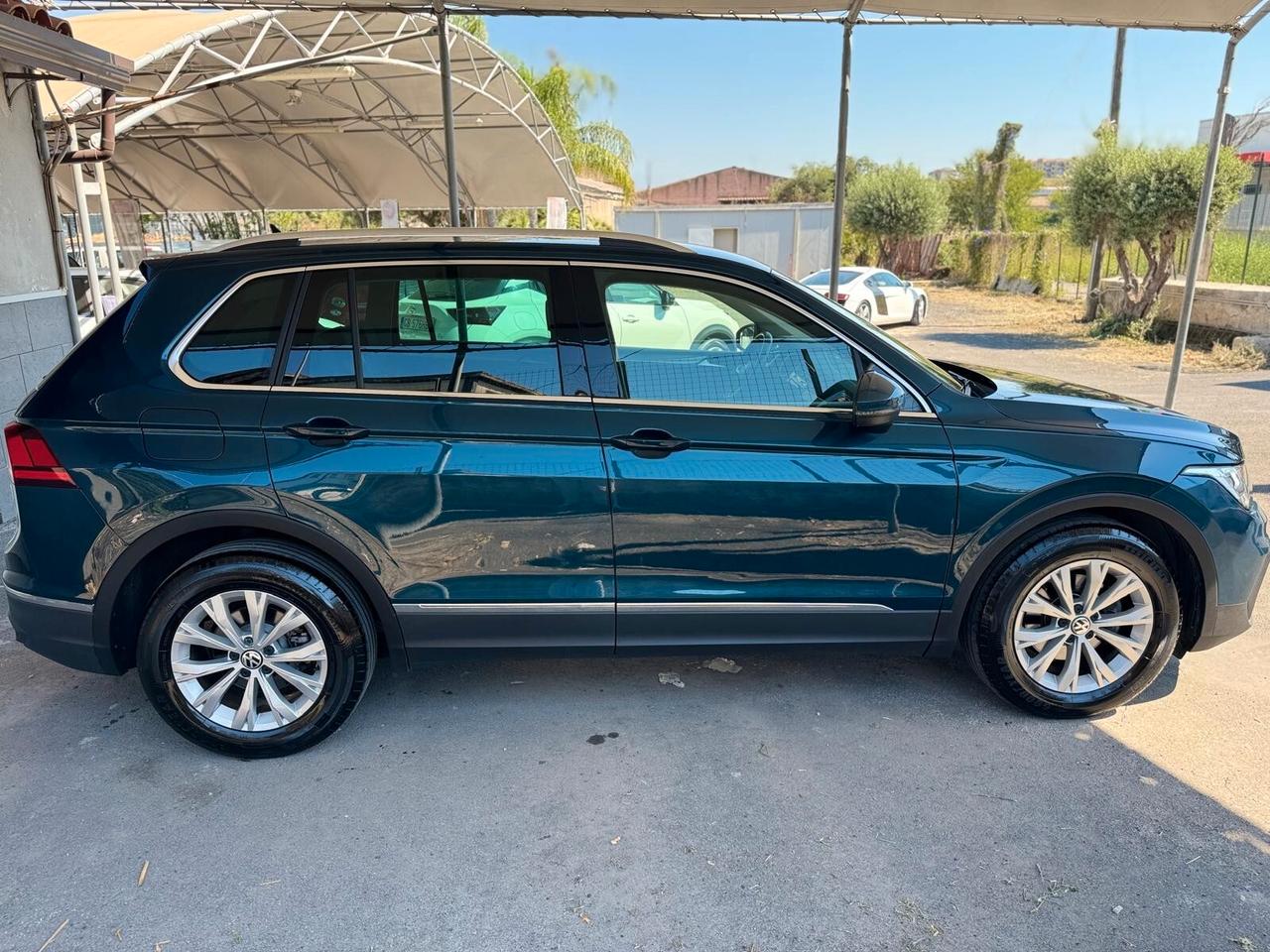 Volkswagen Tiguan 2.0 TDI 150 CV SCR DSG Elegance
