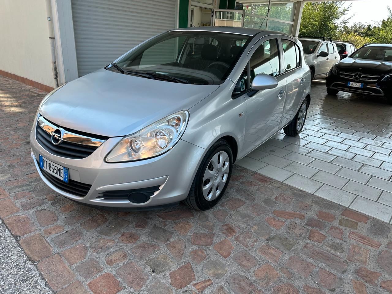 Opel Corsa 1.2 Neopatentati (12 RATE)