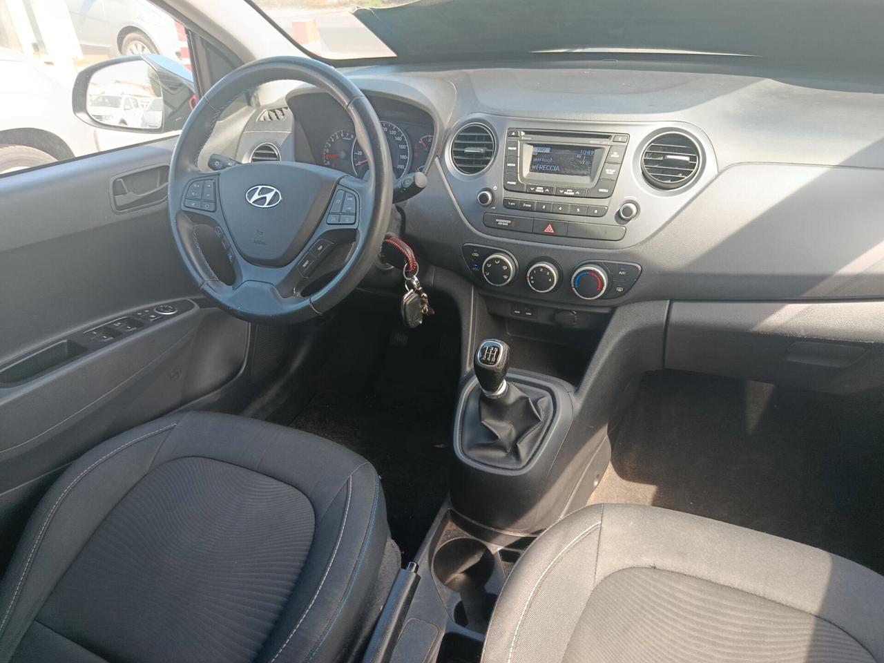Hyundai i10 1.0 MPI Sound Edition