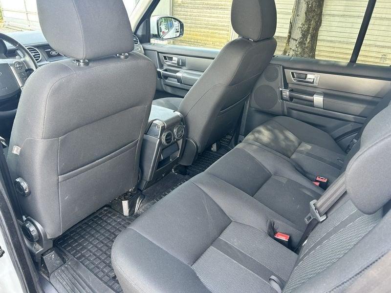 Land Rover Discovery 4 Discovery 4 3.0 TDV6 211CV S