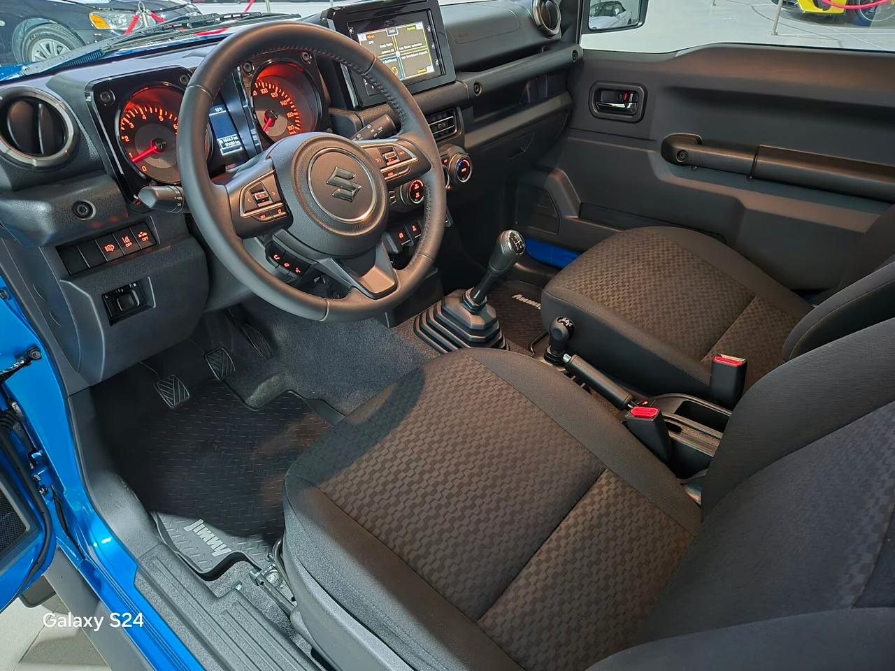 Suzuki Jimny 1.5 ALLGRIP/COMFORT PLUS/NAVI
