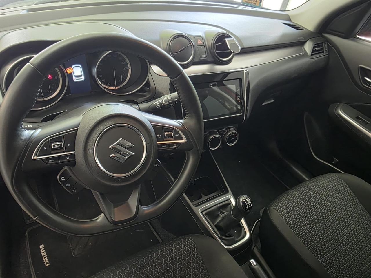 Suzuki Swift 1.2 Hybrid Top