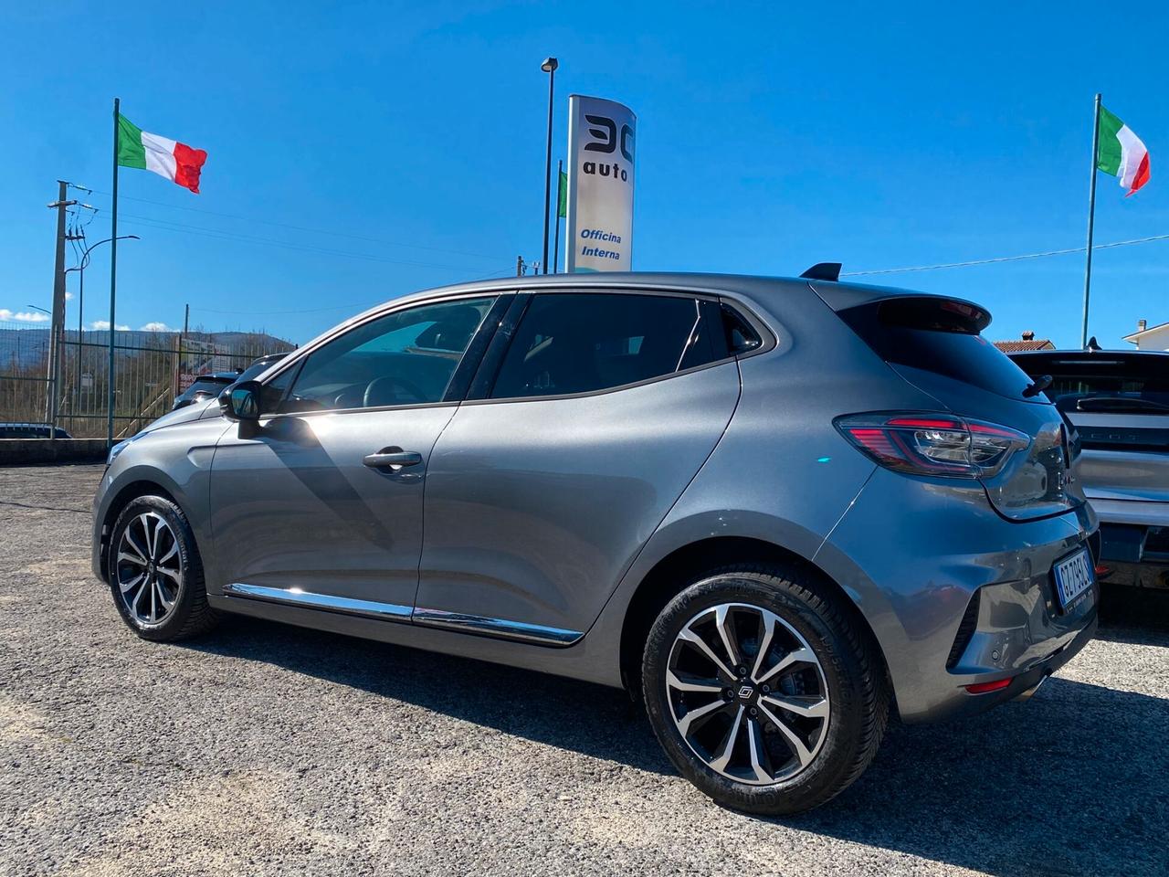 Renault Clio TCe 90 CV 5 porte Techno NAVI ''AZIENDALE''