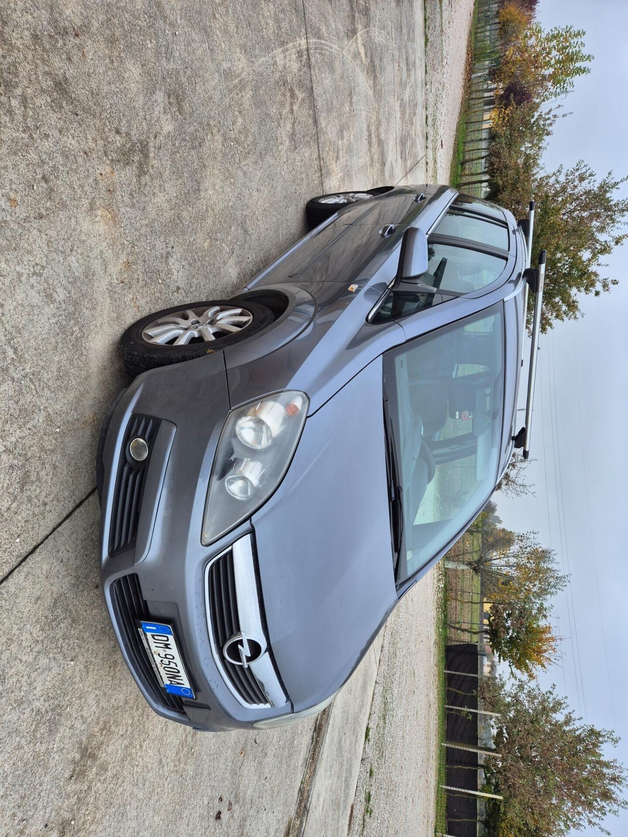 Opel Zafira 1.6 16V ecoM 7 posti