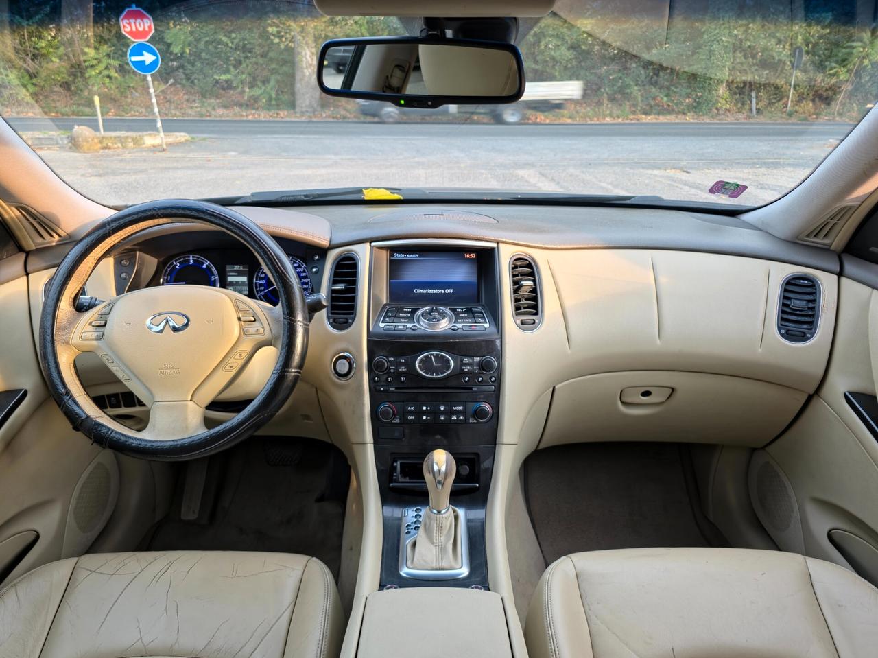 Infiniti EX30 EX30d GT Premium CV-238 E5 Automatico 2011