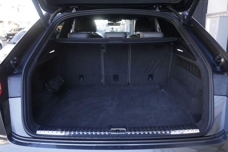 Audi Q8 Audi Q8 50 TDI 286 CV quattro tiptronic S LINE Unicoproprietario