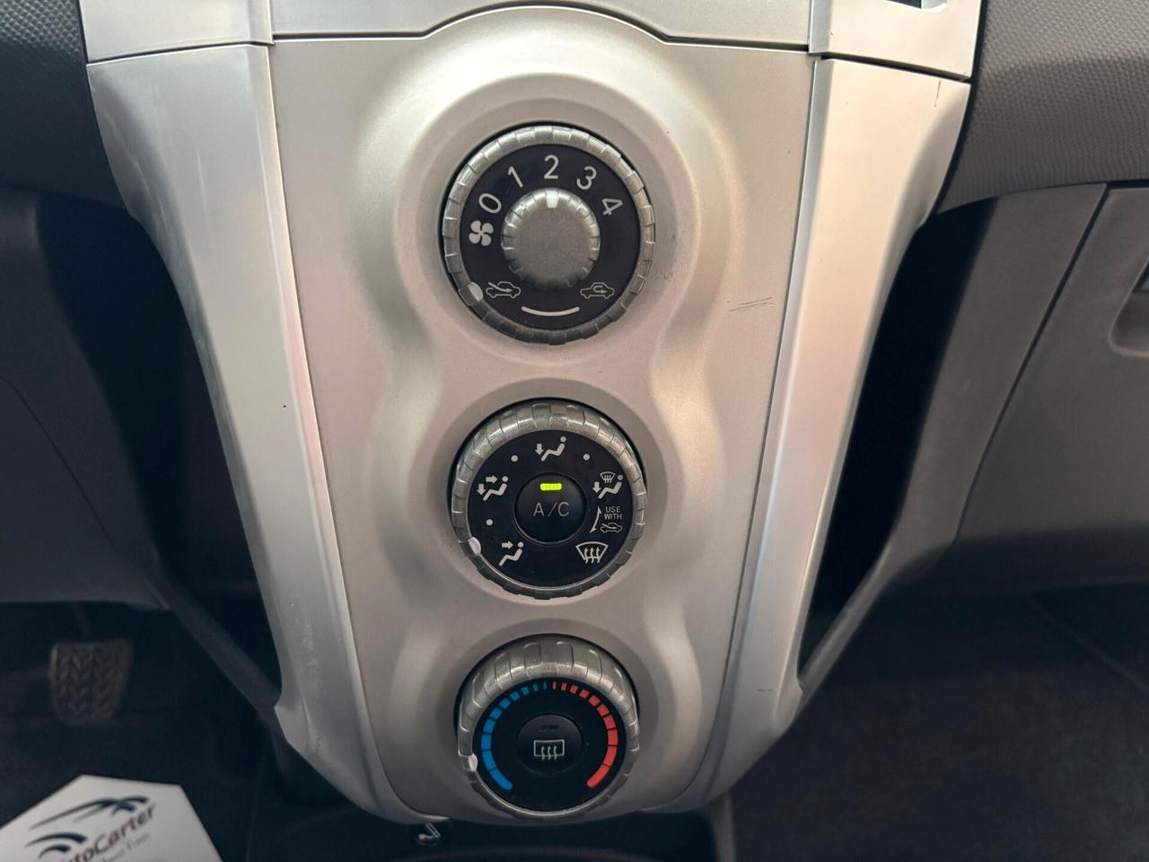 Toyota Yaris 1.4 DIESEL 90CV *NEOPATENTATI *