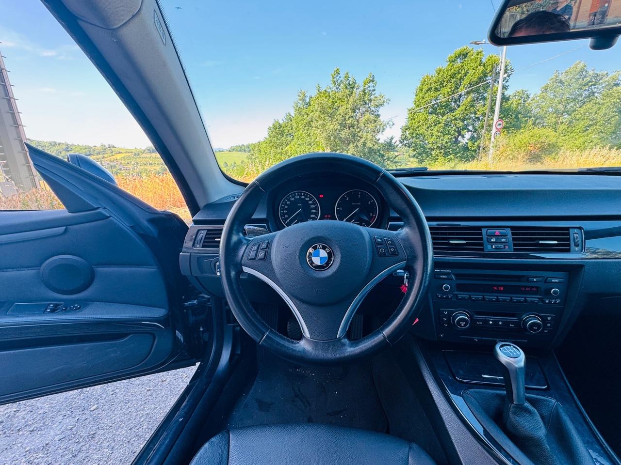Bmw 320 320d cat Coupé Attiva XDRIVE