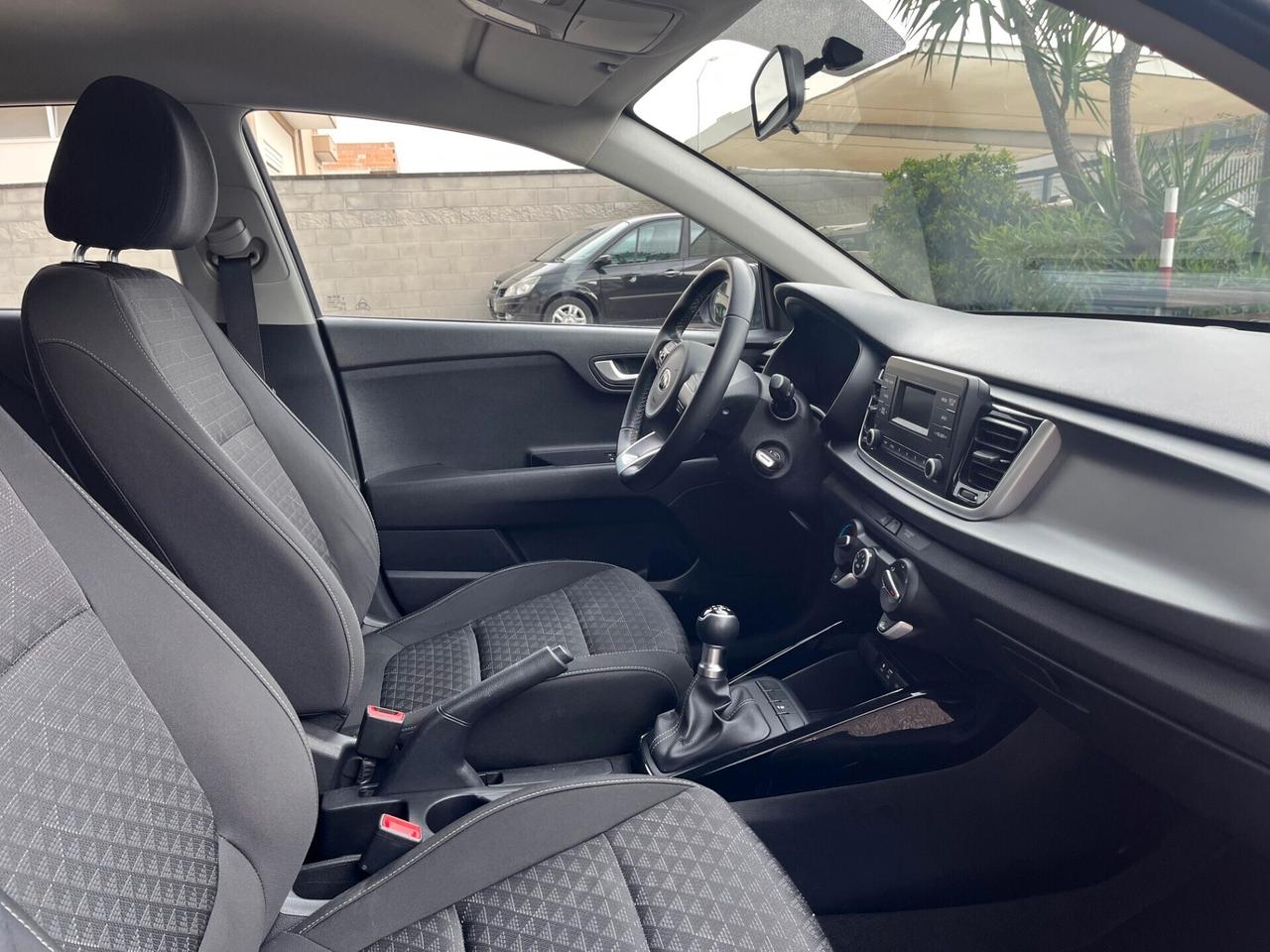 Kia Rio 1.2 mpi eco Gpl 82cv TELPDC/CLIMA ADATTA NEOPAT.