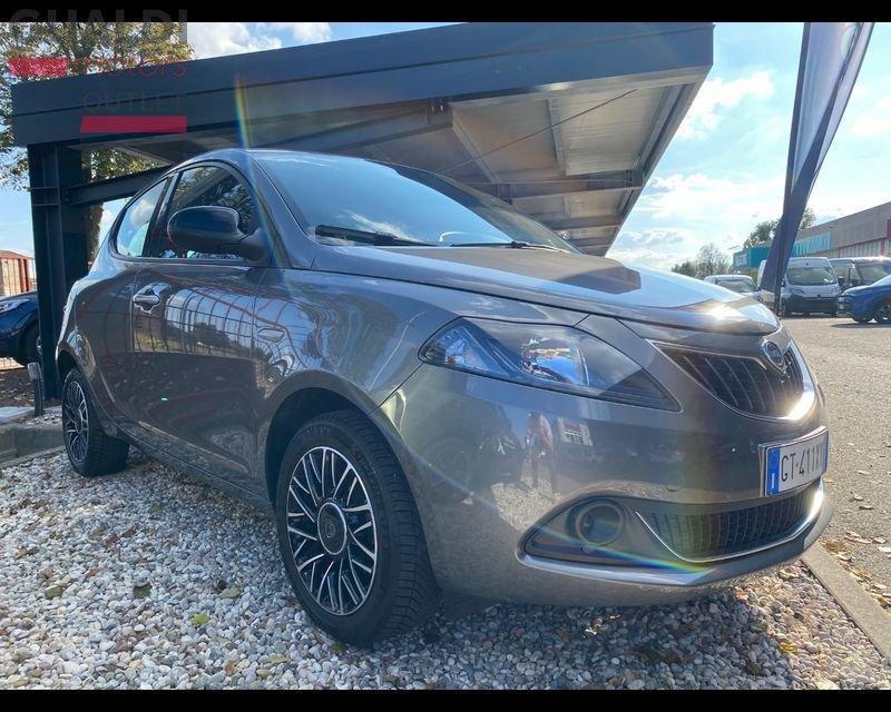 Lancia Ypsilon III 1.0 firefly hybrid Platino s&s 70cv