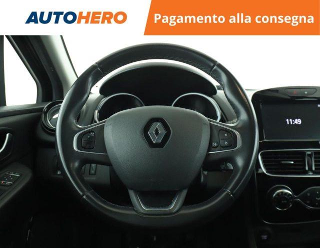 RENAULT Clio TCe 12V 90 CV 5 porte Moschino Intens