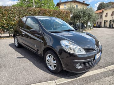 Renault Clio 1.2 16V 3 porte Le Iene