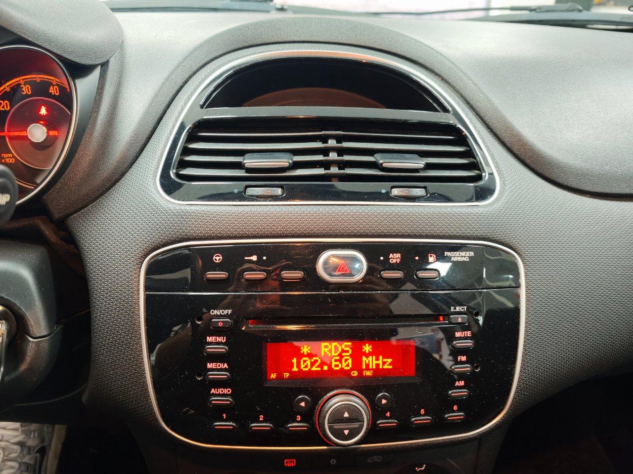 Fiat Punto 5 Porte Punto 5p 1.4 easypower Street Gpl E6 LEGGI