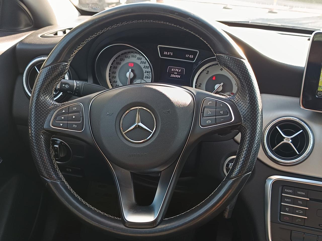 Mercedes-benz CLA 200 2015 - 2.2CDI LB AUTOMOBILI