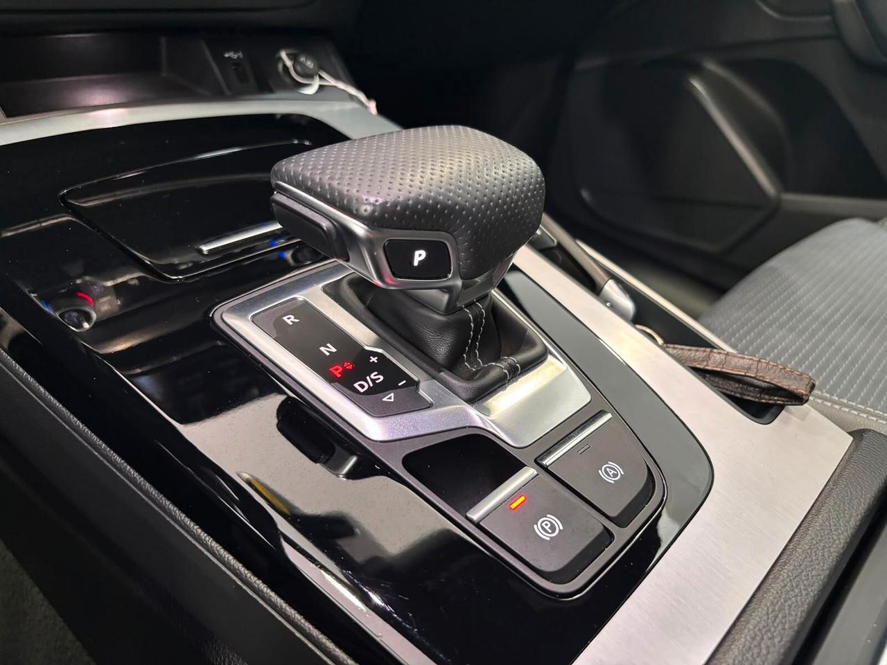 AUDI Q5 SPORTBACK 40TDI S-TRONIC S-LINE EDITION