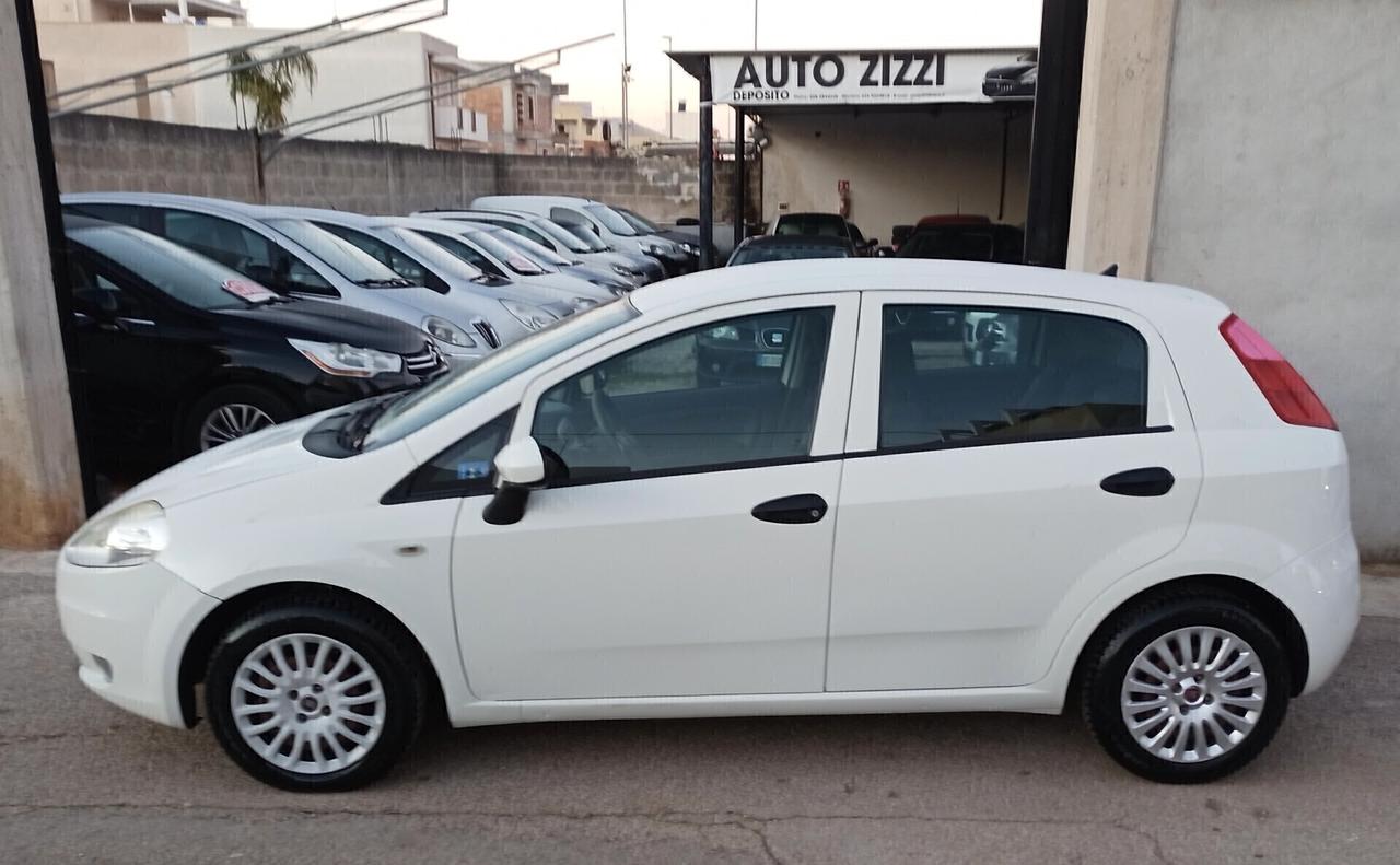 Fiat Grande Punto 1.3 MJT 75 CV 5 porte