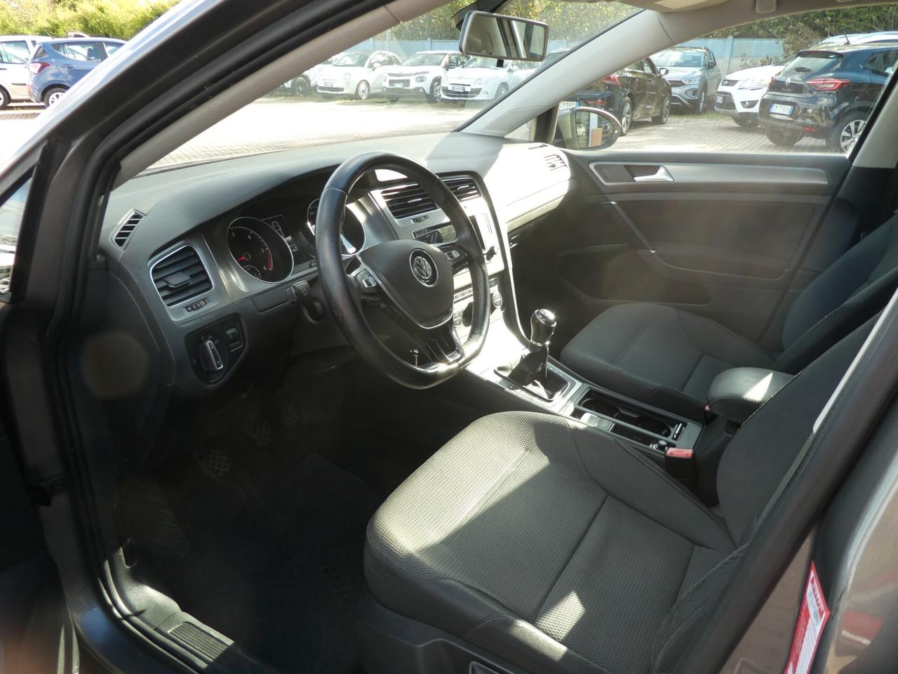 Volkswagen Golf Variant 1.6 TDI 105 CV DSG Comfortline ok neopatentati