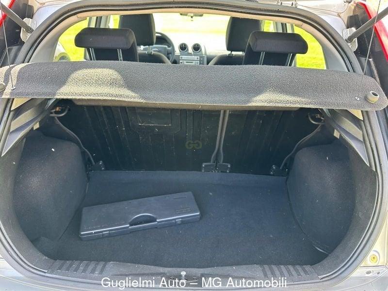 Ford Fiesta Fiesta 1.2 16V 5p. Ghia