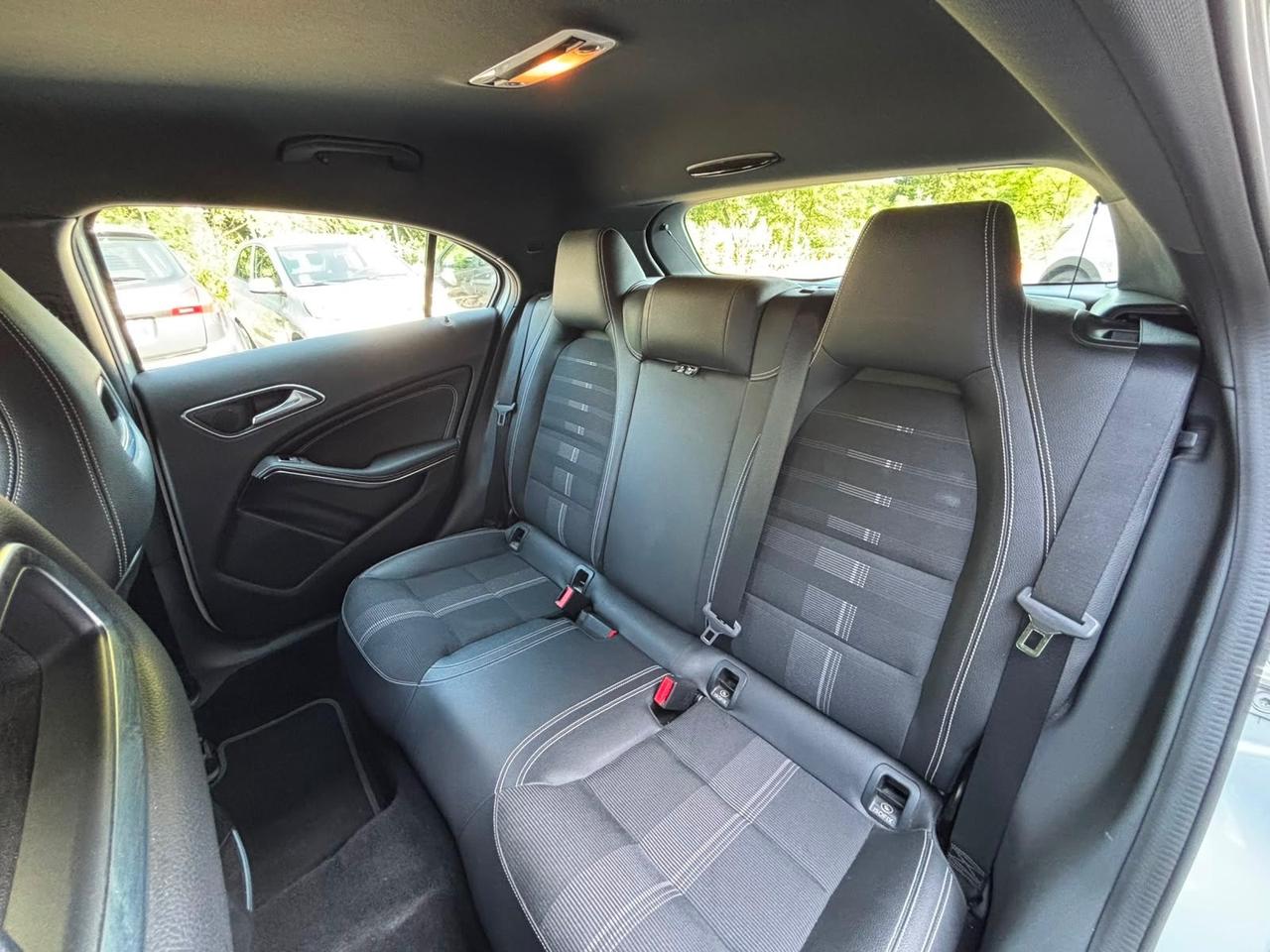 Mercedes-benz A 220 d Automatic 4Matic Sport