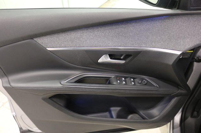 PEUGEOT 5008 BlueHDi 120 Allure 7 POSTI DISTRIBUZIONE ESEGUITA