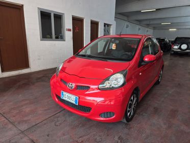 Toyota Aygo 1.0 12V VVT-I 5P DEEP OCEAN CONNECT 71.000KM