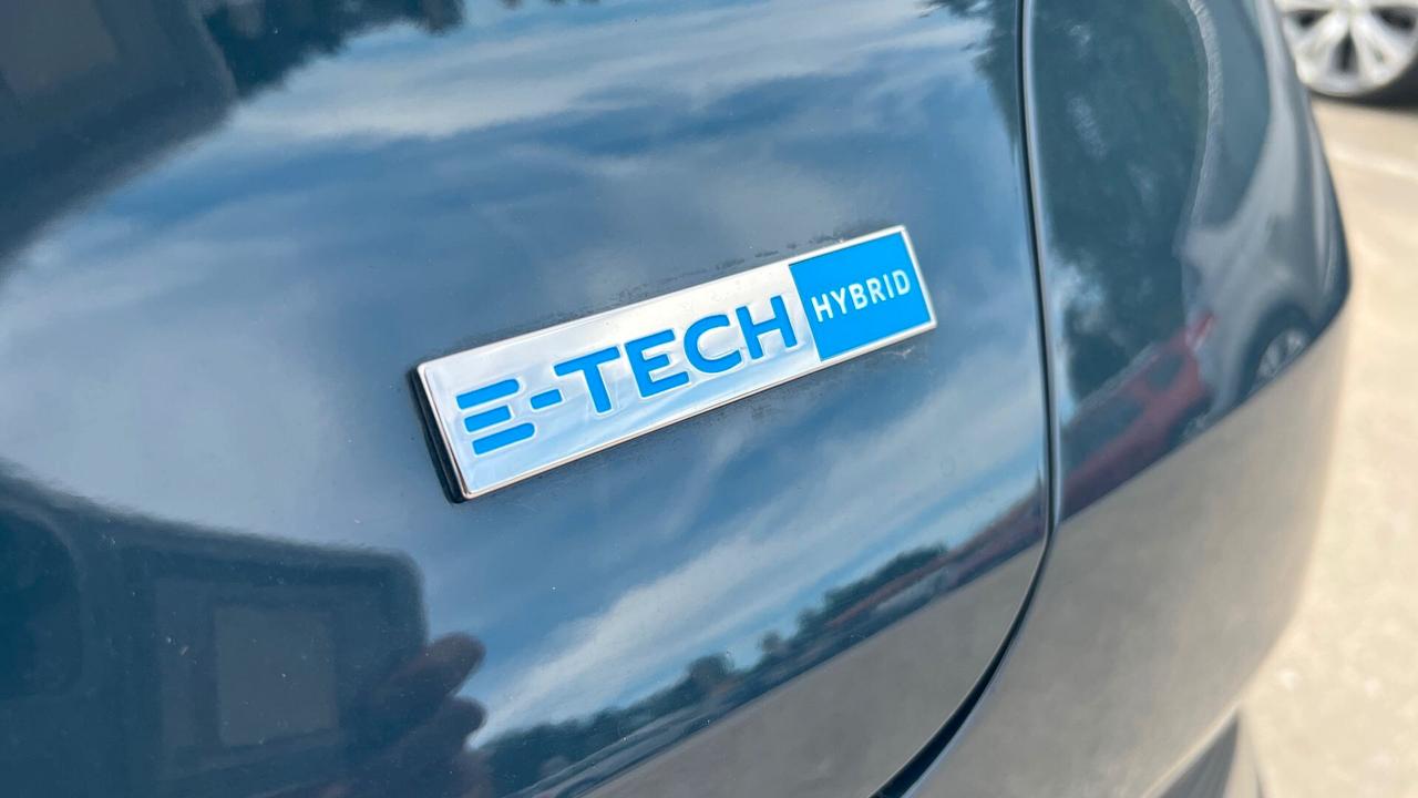 Renault Captur Full Hybrid E-Tech 145 CV Intens