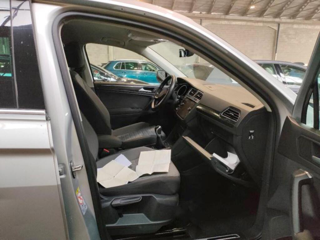 Volkswagen Tiguan 2.0 TDI Life Carplay, Vetri oscurati, Ambient Light