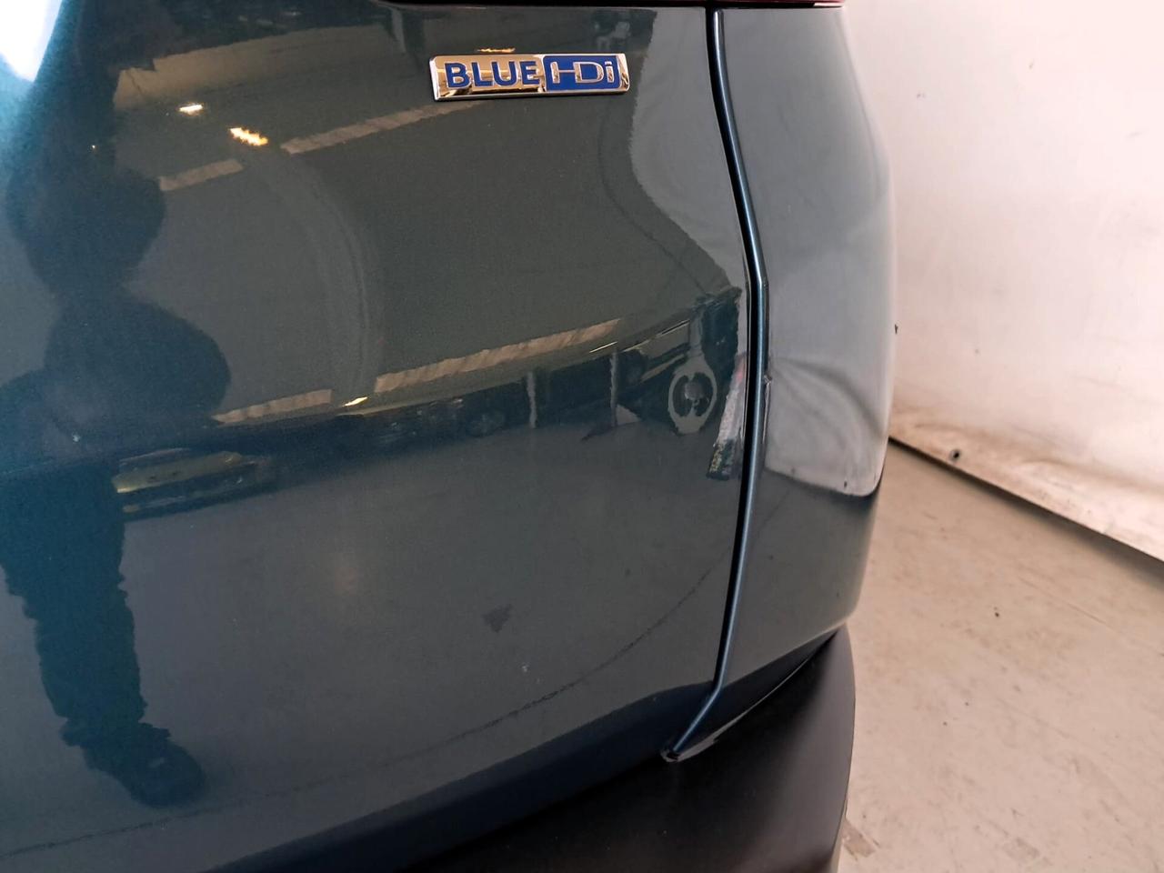 Peugeot 2008 BlueHDi 120 S&S Crossway