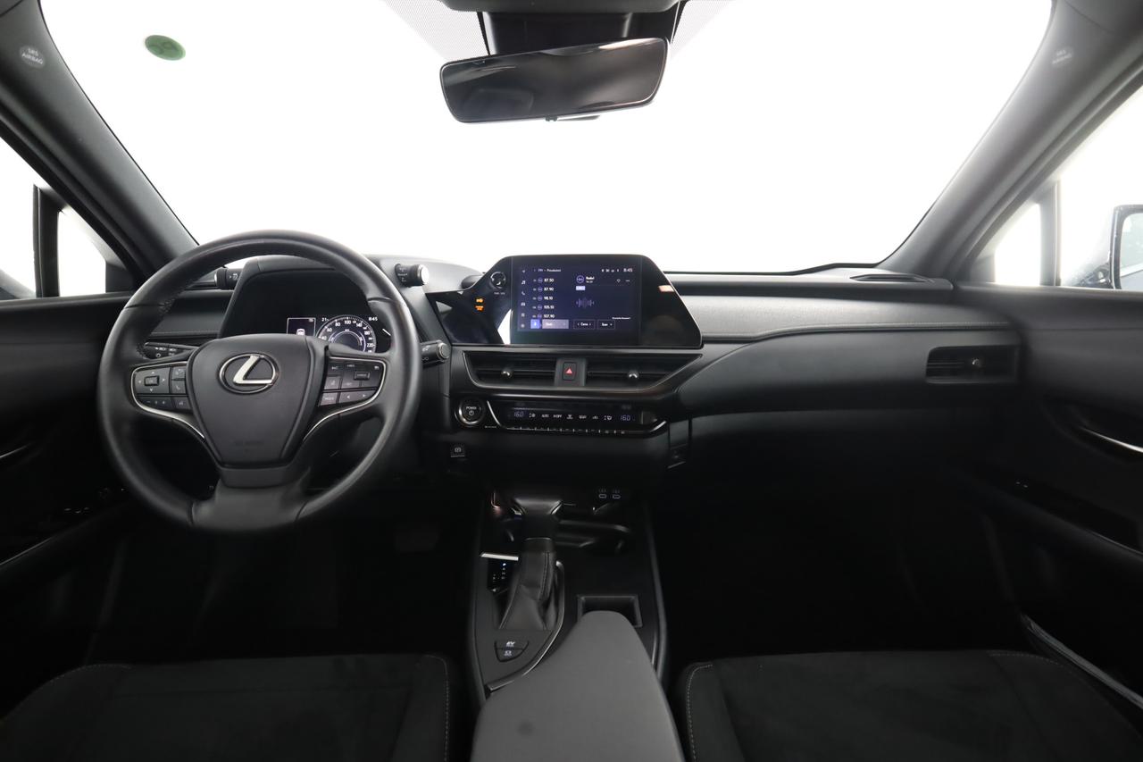 LEXUS UX Hybrid Urban
