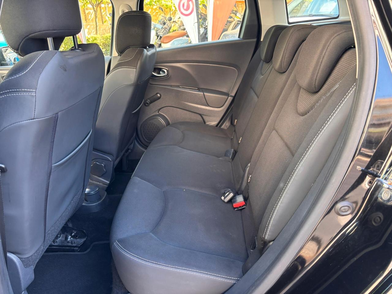Renault Clio Sporter dCi 8V 90 CV EDC Business