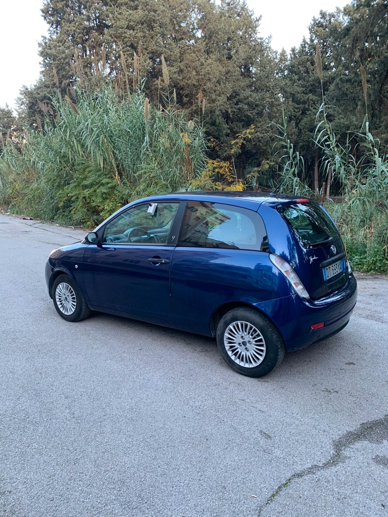 Lancia Ypsilon 1.2 Ego NO CLIMA