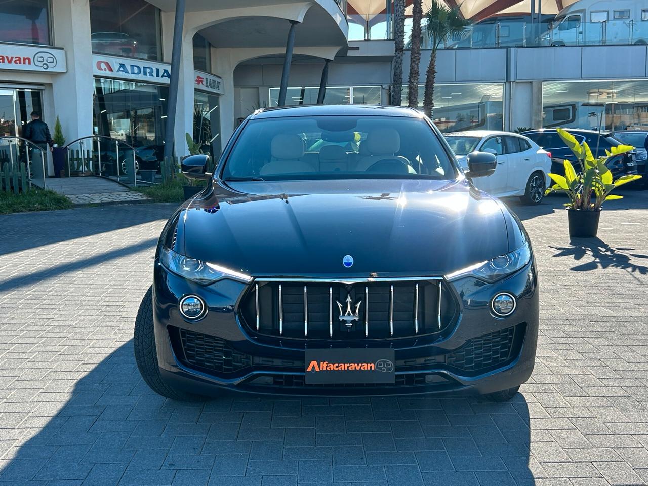 Maserati Levante 3.0 V6 275cv auto my19