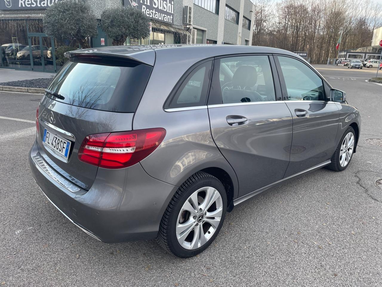 Mercedes-benz B 180 d Automatik Premium*Neopatentati*Solo 44000Km*Euro6